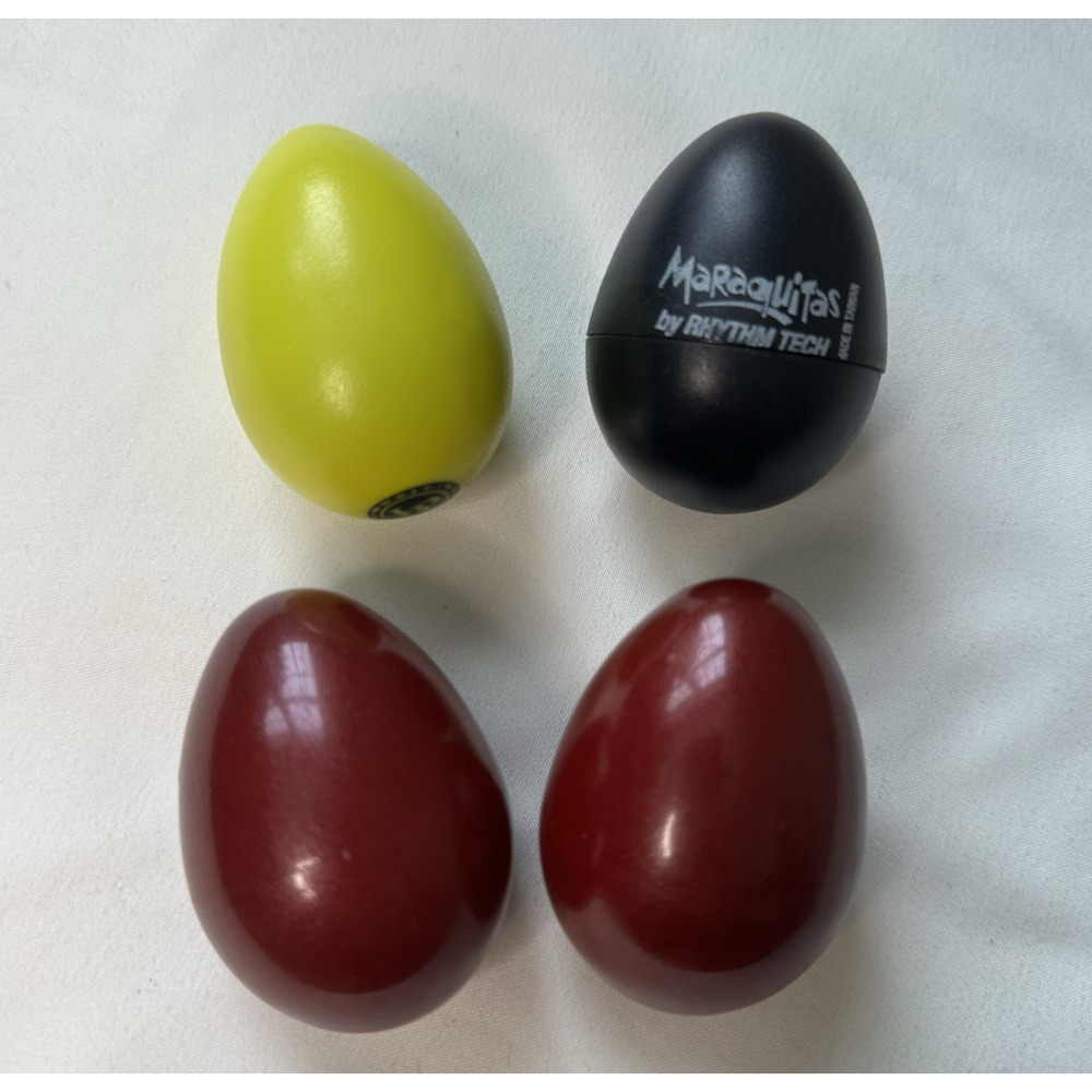 RhythmTech Maraquitas 2" Egg Maracas Rhythm Makers Made In Taiwan Vintage